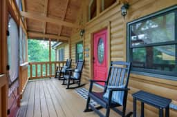 Liberty Tree Cabin - Image 5
