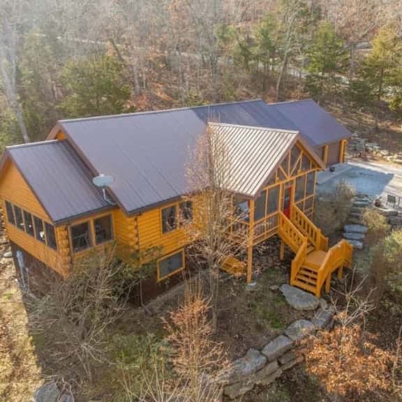 Liberty Tree Cabin - Image 1