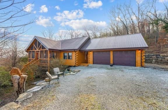 Liberty Tree Cabin - Image 3